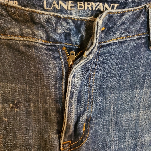 Lane Bryant Distressed Boyfriend Jeans Size 18 (missing button, a… - Picture 4 of 9